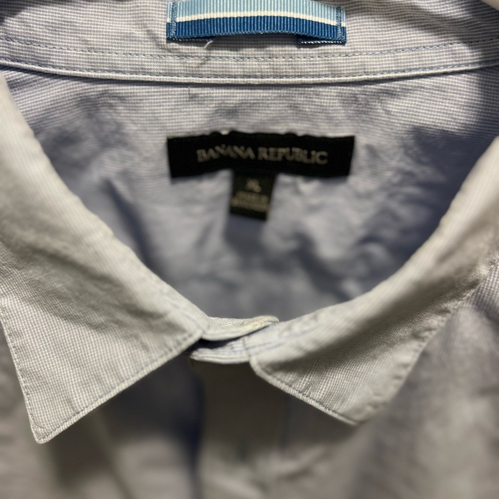 Banana Republic Men's Blue Shirt